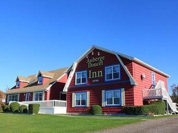 Auberge Doucet Inn Cheticamp Exterior photo